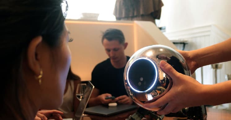 Worldcoin Hype Causes Optimism to Leapfrog Arbitrum in Daily Transactions